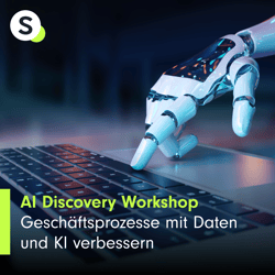 Ein Roboterfinger tippt auf eine Tastatur, symbolisiert den Einsatz von Künstlicher Intelligenz zur Optimierung von Geschäftsprozessen. Text im Bild: „AI Discovery Workshop – Geschäftsprozesse mit Daten und KI verbessern“. Im oberen linken Eck befindet sich das SUNZINET-Logo.