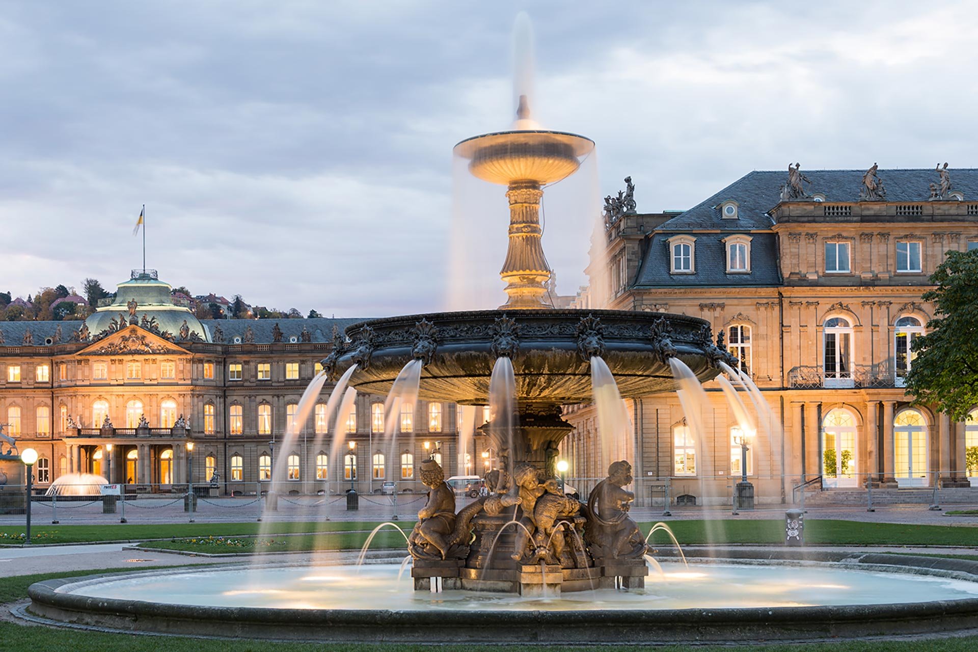 Digitalagentur Stuttgart - Bild eines Brunnens in Stuttgart