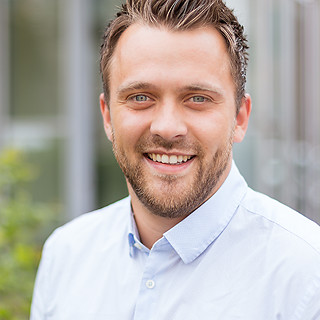 Daniel Palm - Chief Marketing Officer - SUNZINET