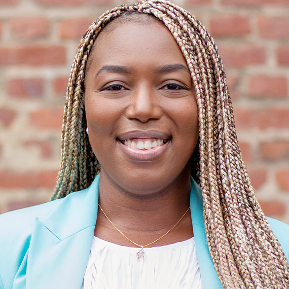Deborath-Itumine Monguba - Digital Marketing Manager - SUNZINET