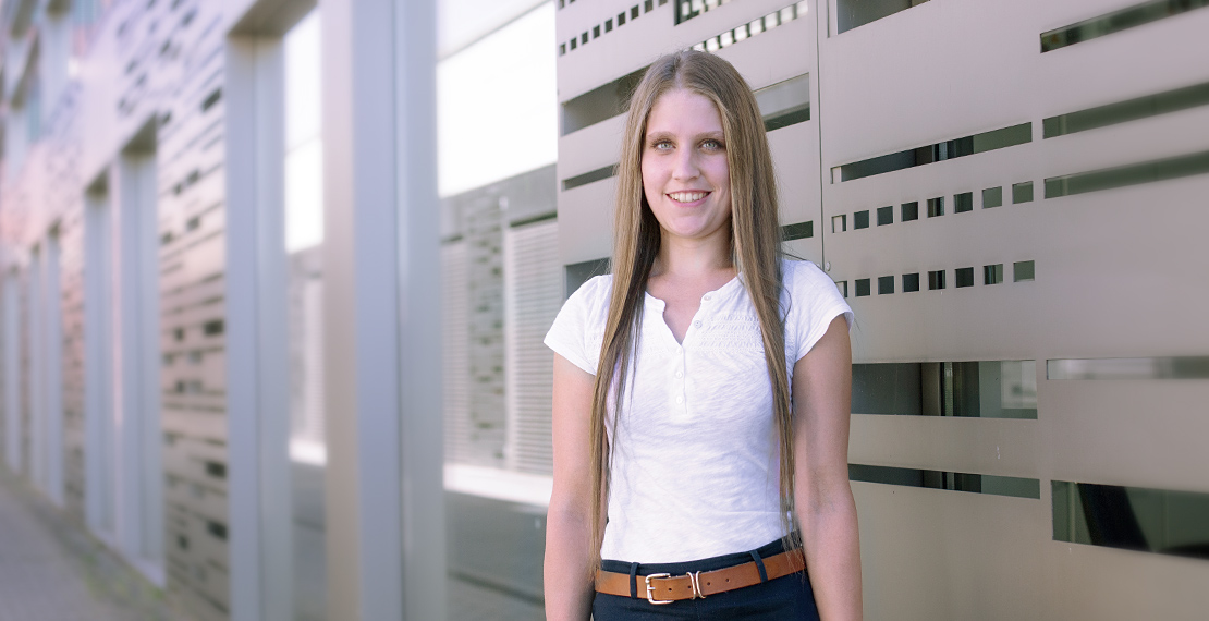 Julia Anselment - Teamlead & Project Manager - SUNZINET