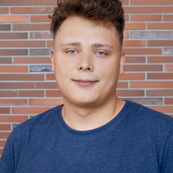 Karol Szarafinowski - PHP Developer - SUNZINET