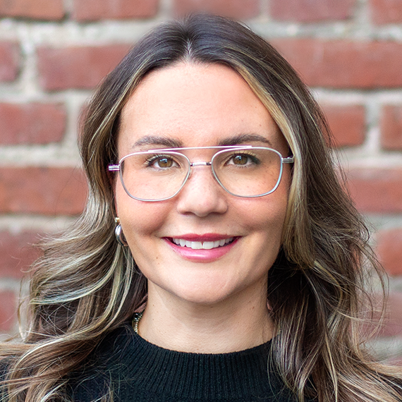 Katharina-Klöting-Business Development-SUNZINET