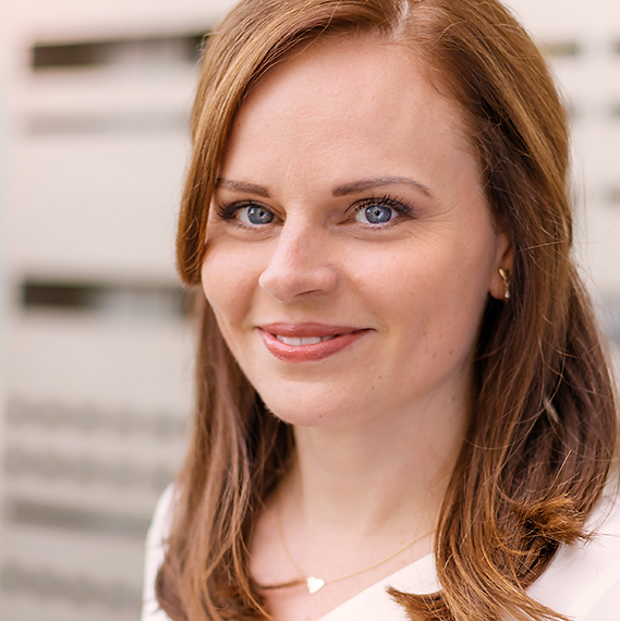 Kerstin Emons - Teamlead & UX Consultant - SUNZINET