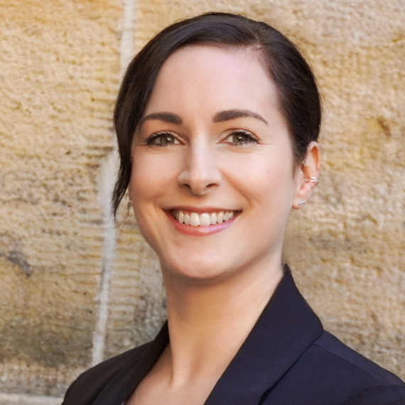 Melanie Eisenhut - Senior Project Manager - SUNZINET