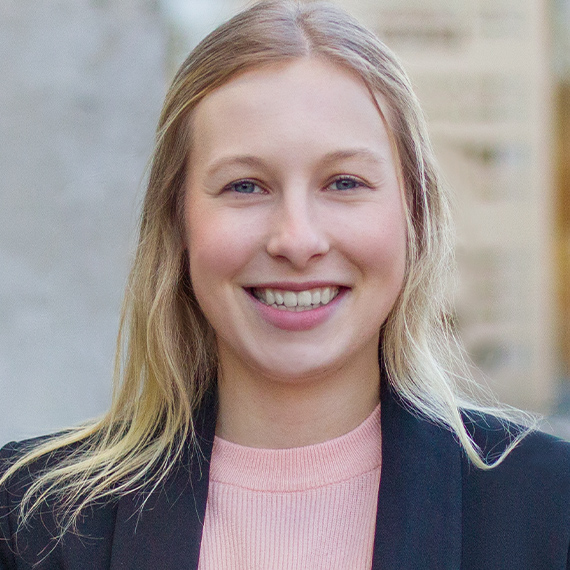 Saskia Broszinski - Project Management - SUNZINET