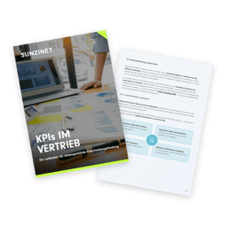 Titelbild und Innenseite eines Whitepapers von SUNZINET mit dem Titel „KPIs im Vertrieb – Ein Leitfaden für datengestützte Entscheidungsfindung“. Auf dem Titelbild liegt ein Laptop auf einem Tisch mit Charts und Diagrammen, daneben steht eine Person. Die geöffnete Seite zeigt einen strukturierten Textabschnitt mit Infoboxen zur Vertriebsoptimierung.