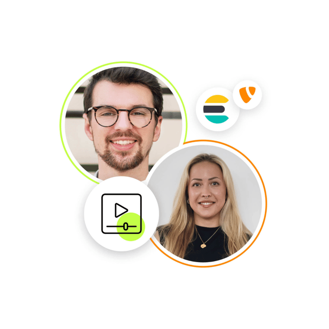Headerbild des Webinars ‚Intelligente Suchfunktion mit Elasticsearch‘: Zwei Personen, eine lächelnde Frau und ein Mann mit Brille, in kreisförmigen Rahmen. Symbole für Video-Wiedergabe und Markenlogos im Hintergrund. Modernes, professionelles Design.