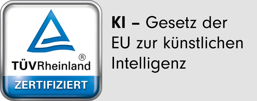 TÜV Rheinland Zertifizierung – EU-KI-Gesetz Ein TÜV Rheinland Zertifizierungslogo mit der Aufschrift „KI – Gesetz der EU zur Künstlichen Intelligenz