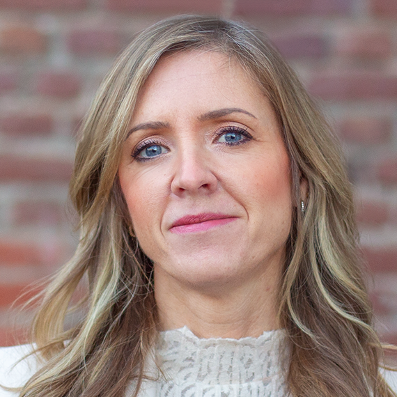 Magdalena-Becker-570x570