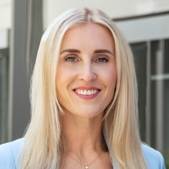 Theresa Gruhler - CEO Full service Digital Agentur SUNZINET