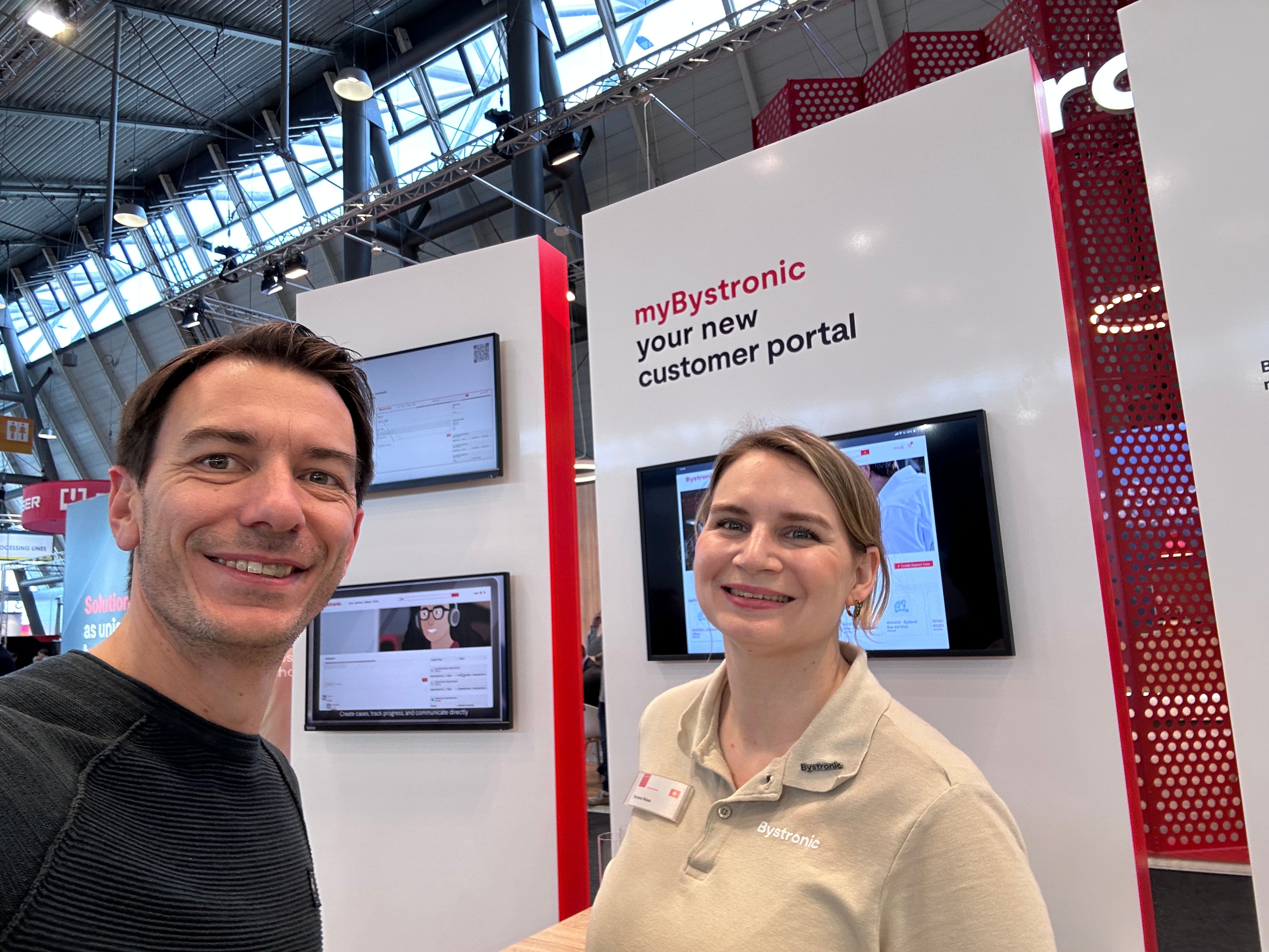 Christoph Eschweiler (SUNZINET) und Tamara Niess (Bystronic)_Use Case_New Customer Platform