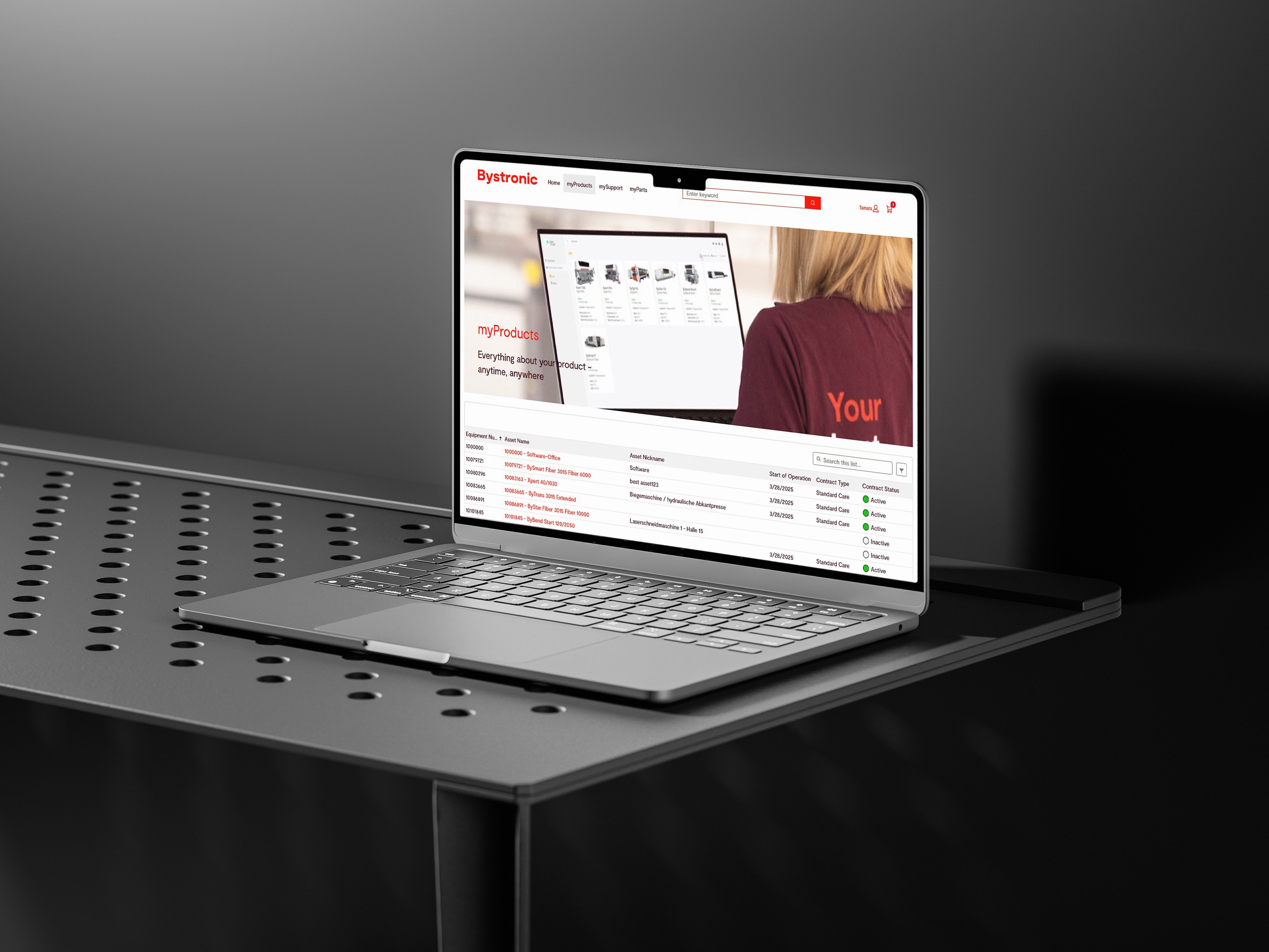 Bystronic_New Customer Platform_Laptop mit Preview_SUNZINET Digital Agentur